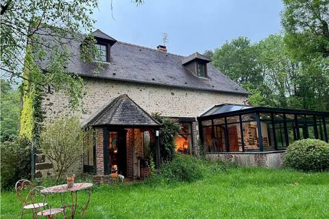 Warm house, nice view, ideal for families