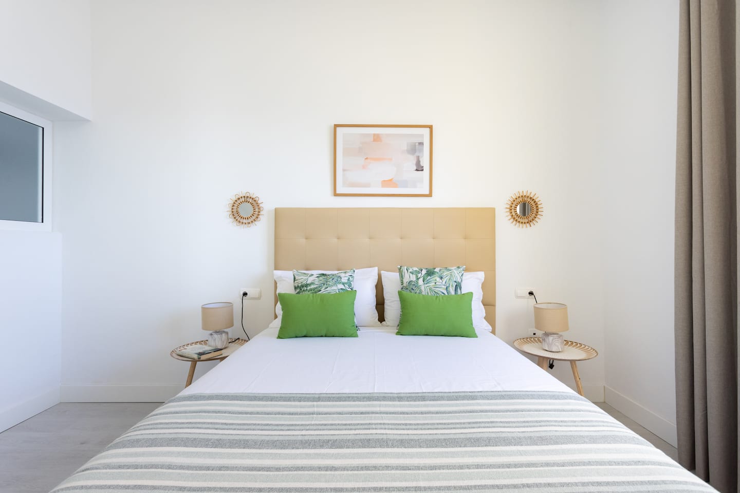 Apartamento Natural Ocean Pool exterior — direct sea access in Playa Paraíso