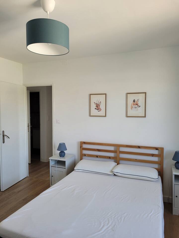 Camera da letto 2 con un letto matrimoniale + possibilità di un materasso aggiuntivo. 