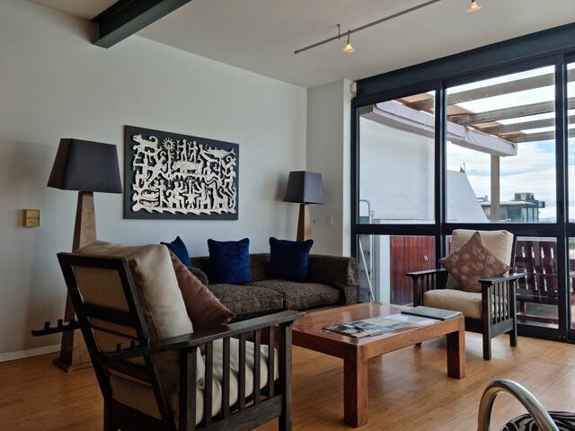 Pool with views No Loadshedding gallery image 3