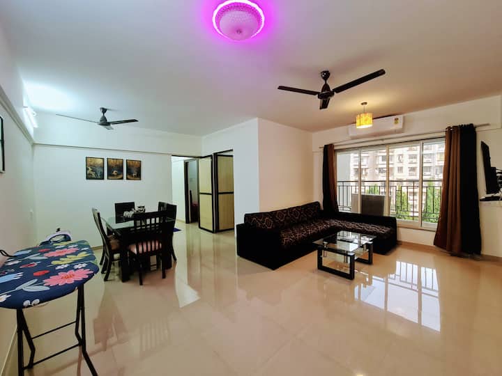 Bliss 82: Spacious 3BHK Serviced Apt in Santacruz - Serviced apartments for Rent in Mumbai, Maharashtra, India - Airbnb