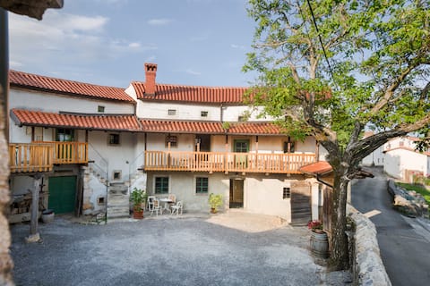 Karst Heritage Retreat