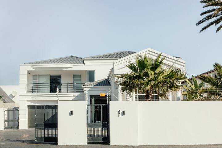 Beach House in Sunset Beach