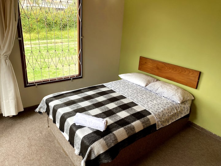 საძინებელი 1