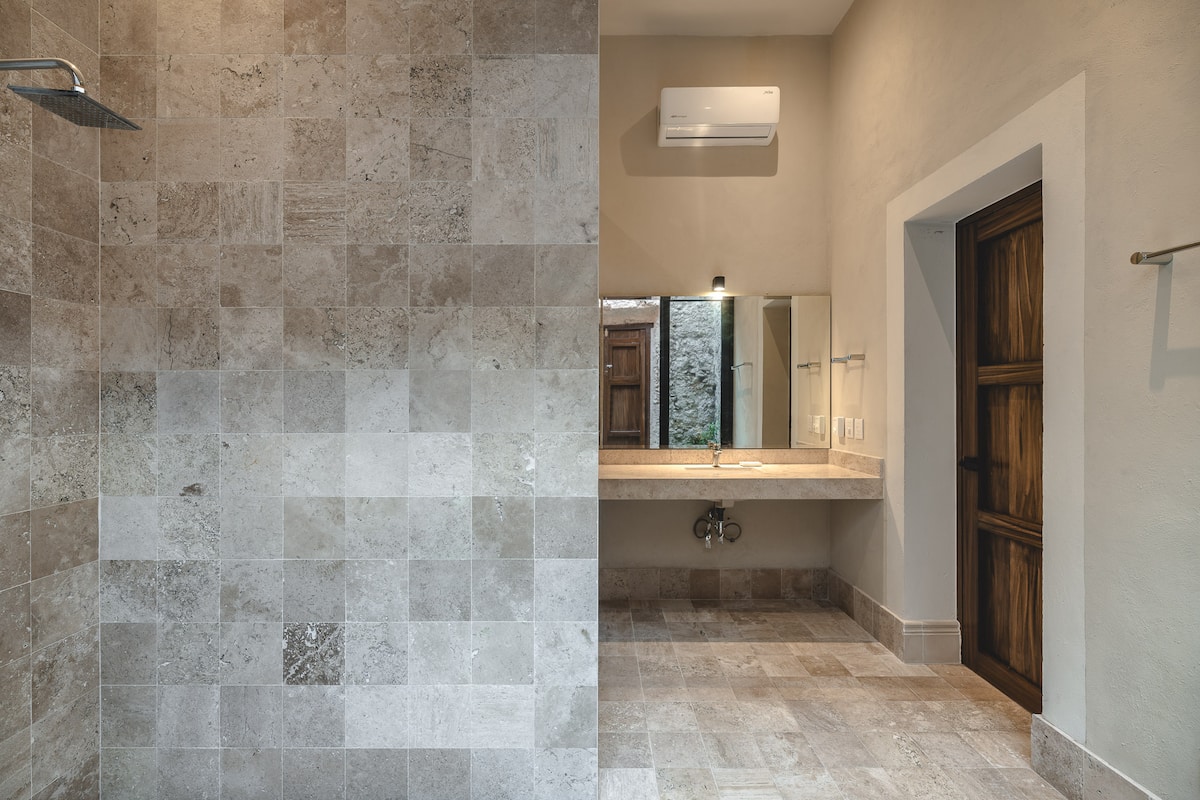 Casa Ex Templo, award-winning colonial restoration beside bell tower in Campeche — Casonas MX — photo 18