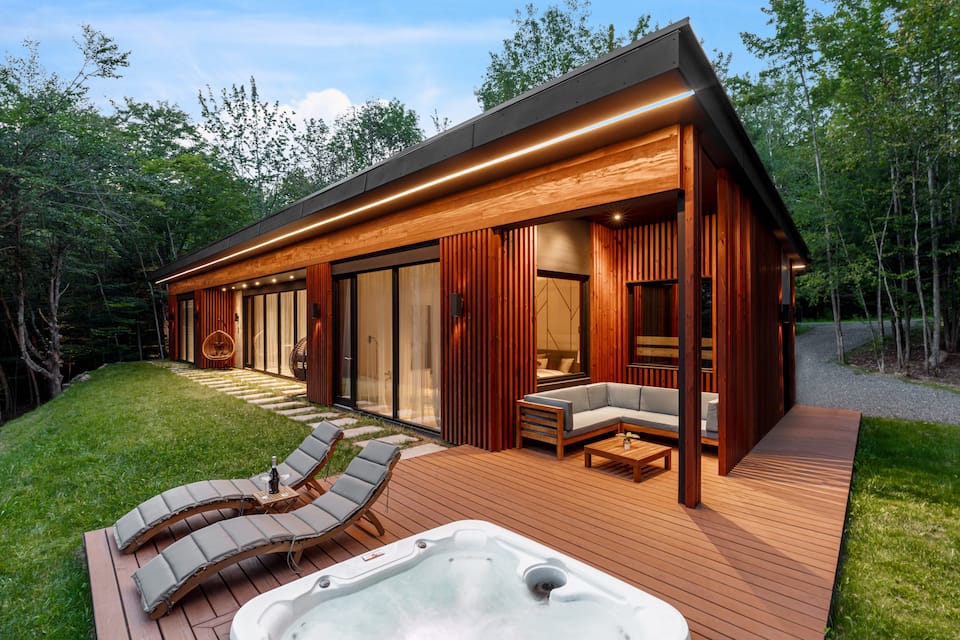 New England Vacation Rentals with a Sauna - United States | Airbnb - Luxury Off-Grid Rentals With Sauna And Pool