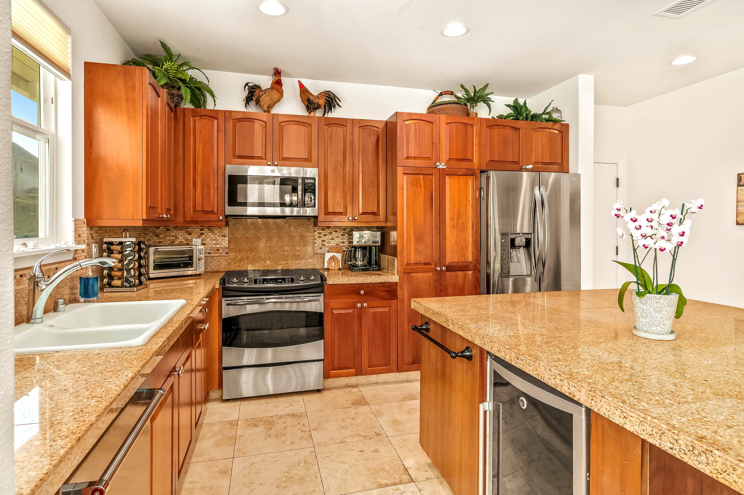 Home in Princeville · ★4.96 · 3 bedrooms · 3 beds · 2.5 baths - Image 5