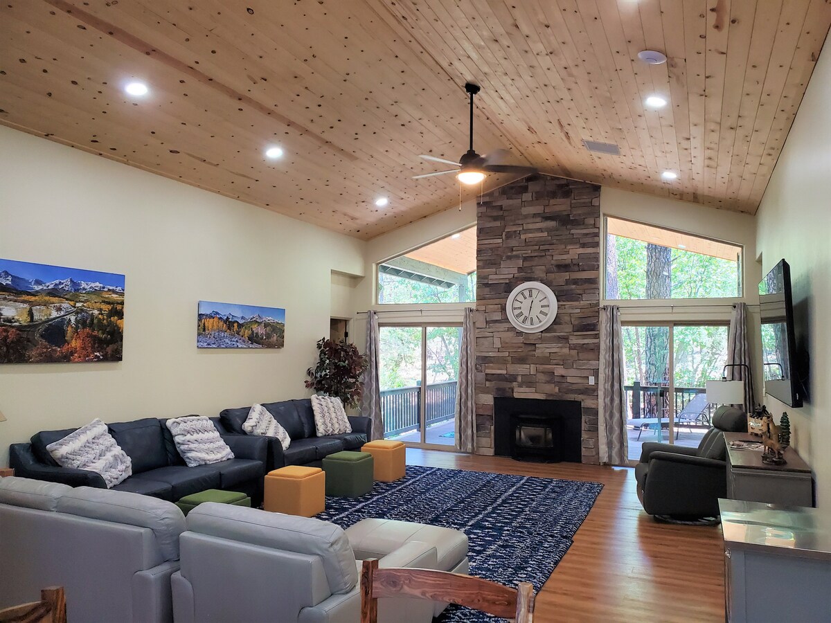 Просторна страхотна стая с разтегателен диван