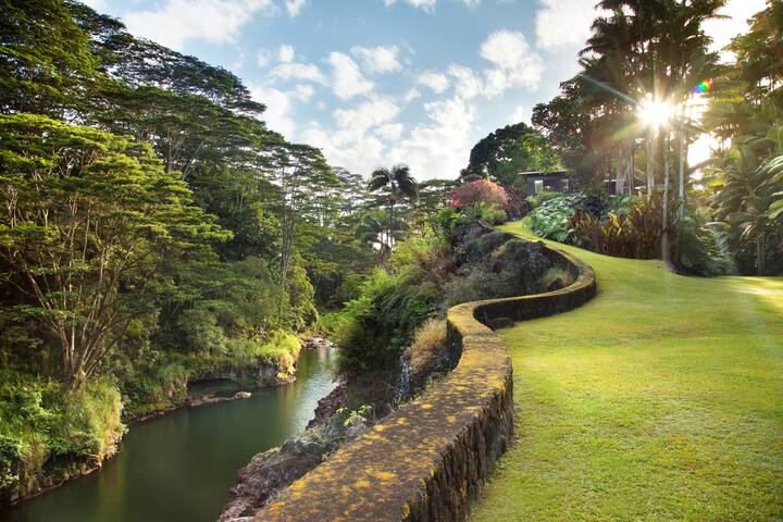 The Falls at Reed’s Island: Luxury Waterfall Oasis gallery image 4