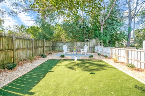 Your Lakeside Getaway and Stay!