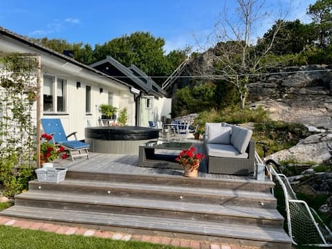 Top performing Airbnb: Grundsund - a wonderful place. in Lysekil