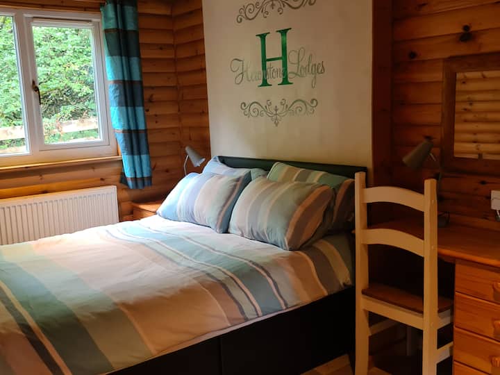 Двойно легло с основна спалня