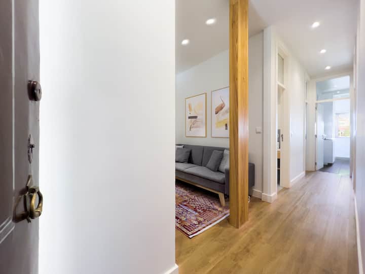 Arroios & Saldanha Apartment - 2bed, W/ac Heating - Alvalade