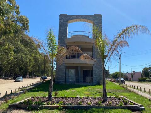 Bosque & Mar-Superior 1 Complex