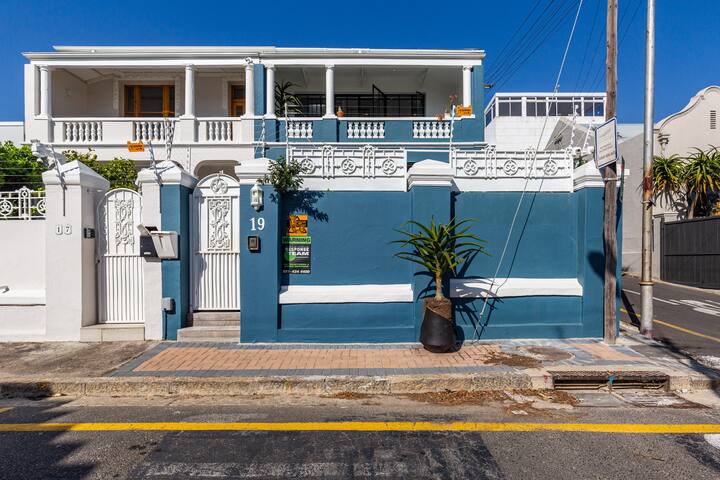 Stylish home in Green Point with wood fired tub gallery image 2