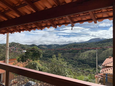 Imóvel de sucesso: Chalé da Girafa em Lima Duarte
