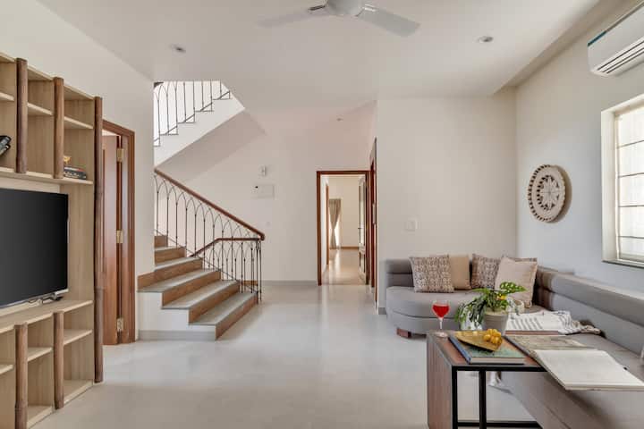 Living area image 10