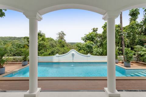Luxurious 5bhk villa with private pool at Anjuna