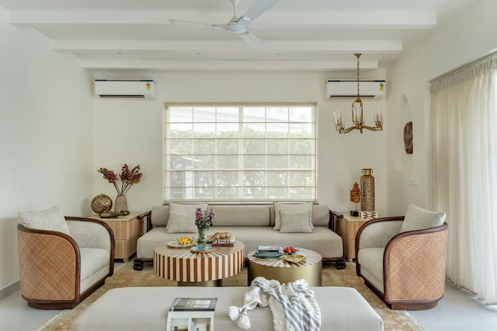 Living area image 3
