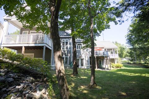 Six Bedroom Ogunquit Estate