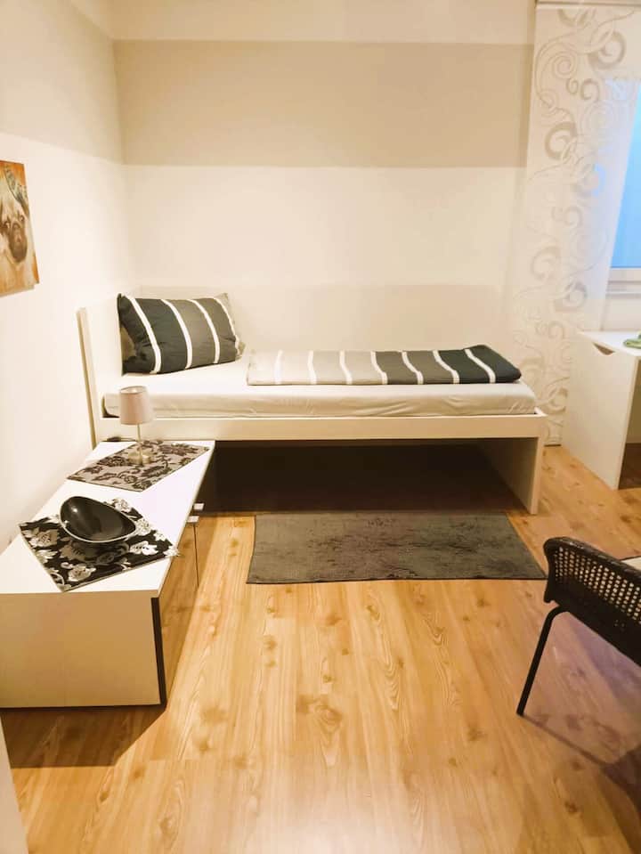 Спална соба 1 подрум