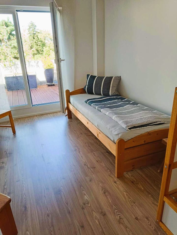 Спална соба 4 горен кат