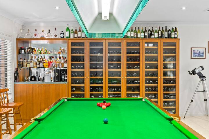 Haven – 5 mins walk to Metro & Shopping Centre