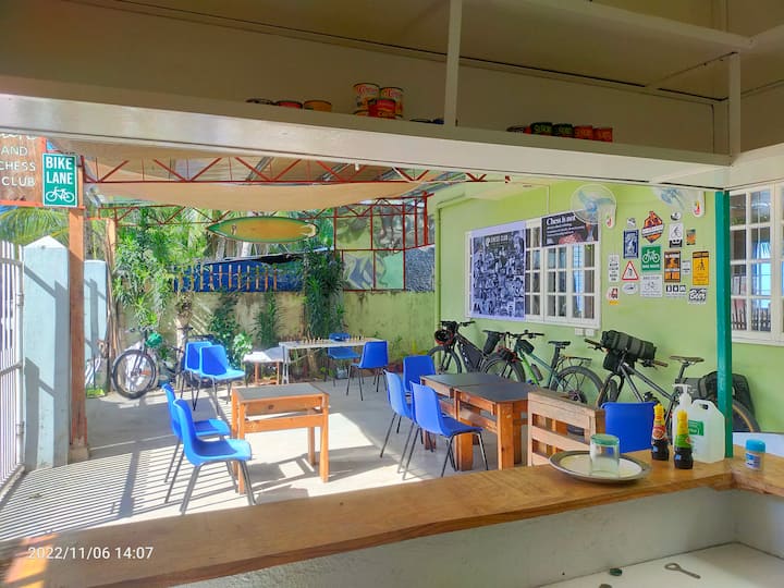 Homey Small Cafe And Resort - Catmon