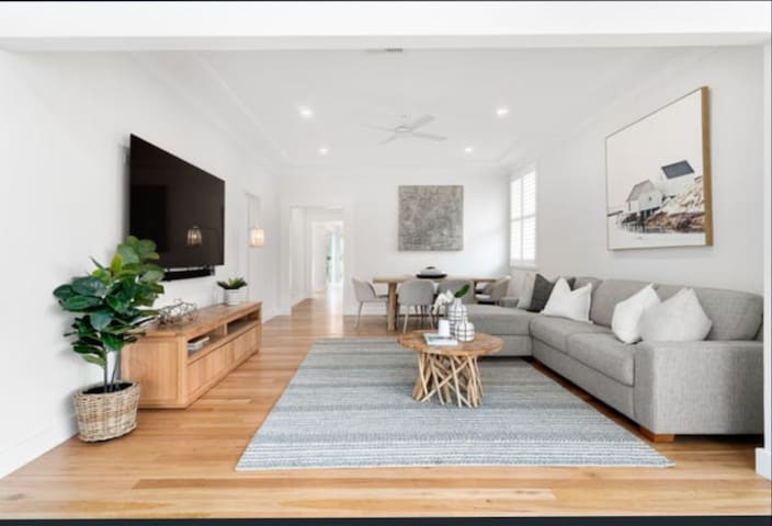 Charming Bayside Home