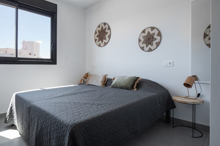 غرفة النوم 1