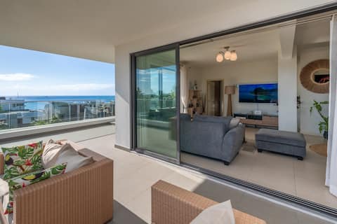 Penthouse sea view in Mont Choisy, 120m2 terrace