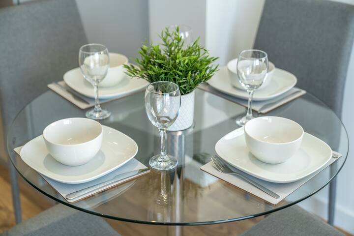 Riverside Lux Apt Near ExCel & O2 Arena w/Parking gallery image 5