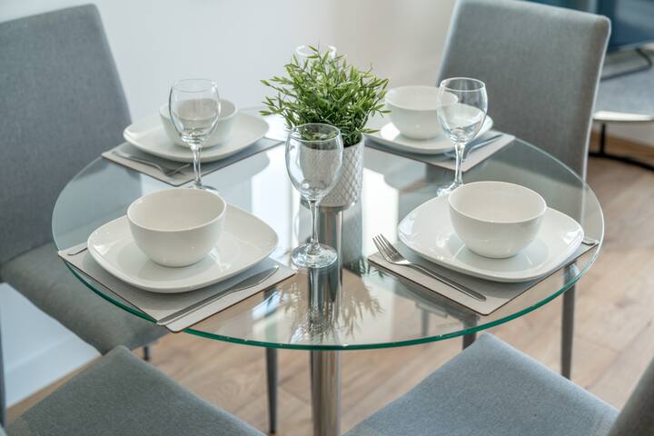 Riverside Lux Apt Near ExCel & O2 Arena w/Parking gallery image 4