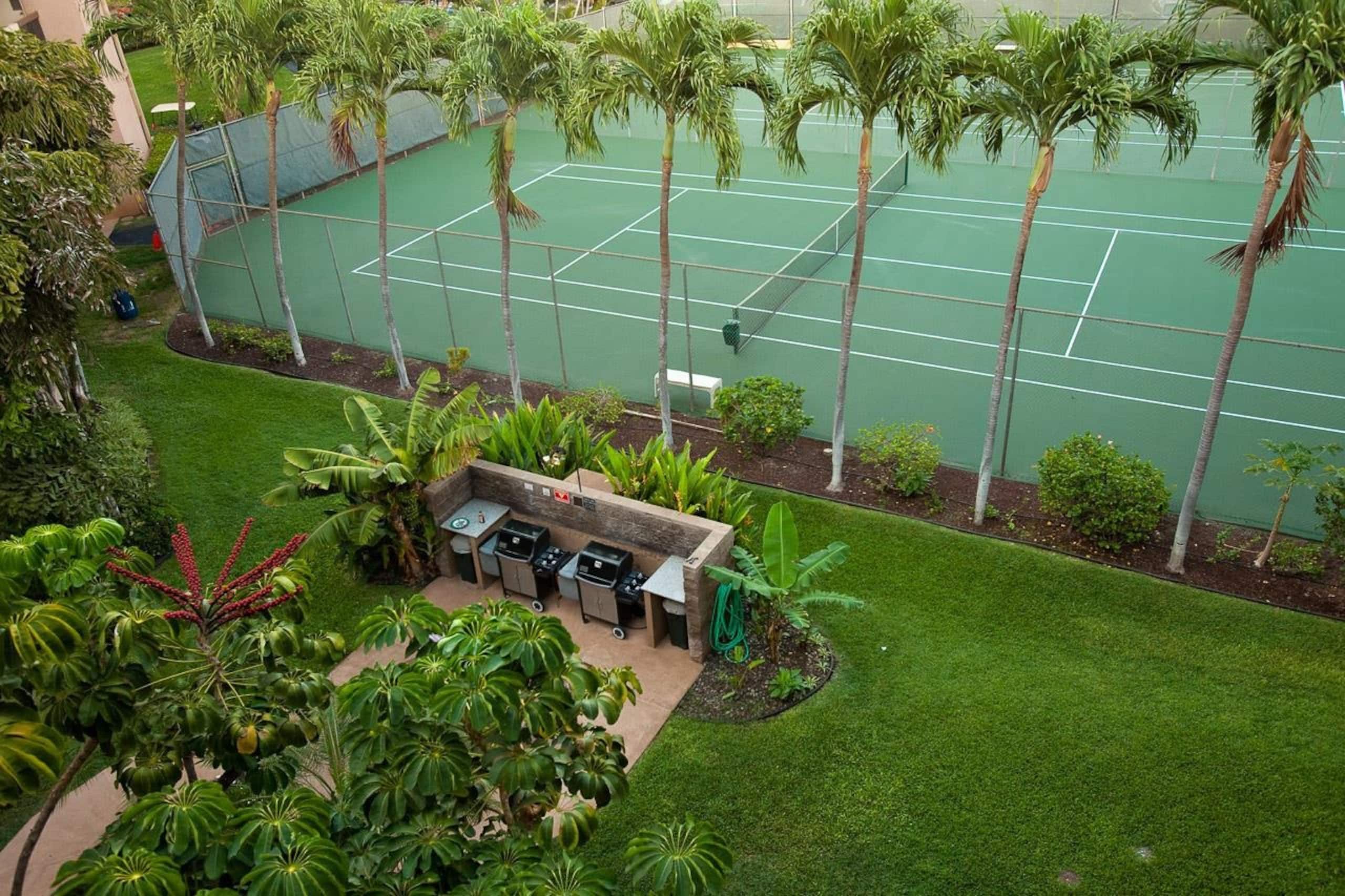 Steps to Charley Young Beach • Remodeled• Pool •AC - Image 17