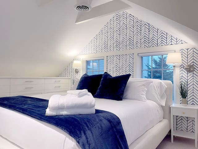 HostedGuest, LLC With Your Host Amy managed Airbnb listing 1