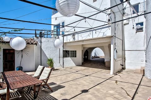 Spacious & Cozy Casita - 
LAX/SoFi/Fwys