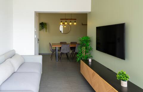 Le Coin Vert | Cozy | Station | Clim | Queen Bed