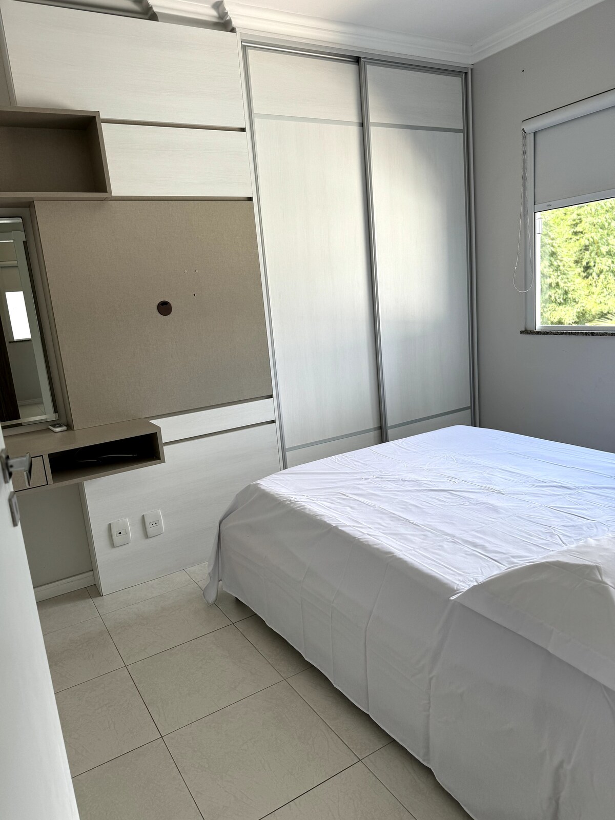 Dvokrevetna soba s klima-uređajem. 