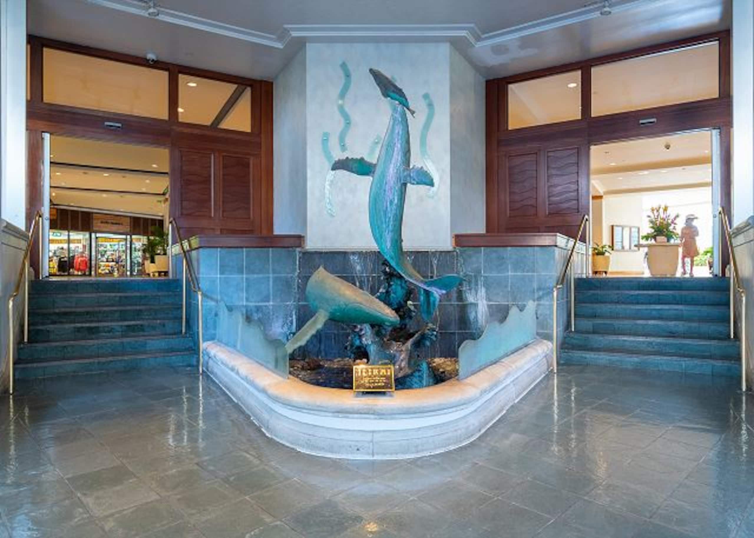 12F Oasis: Studio with Balcony and Ocean Scene - Image 32