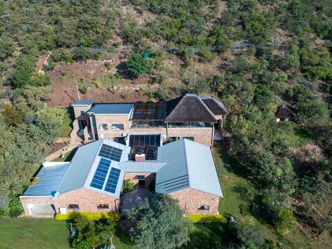 Welcome to Mushavi Manor !