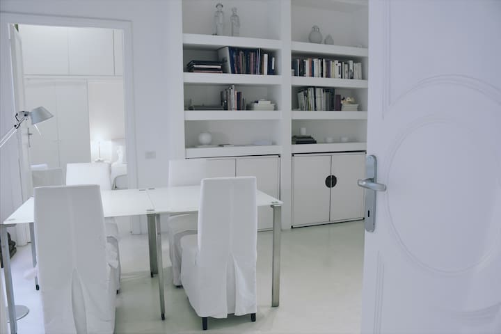 PiazzadiSpagnaHome – FamilyApartment gallery image 5