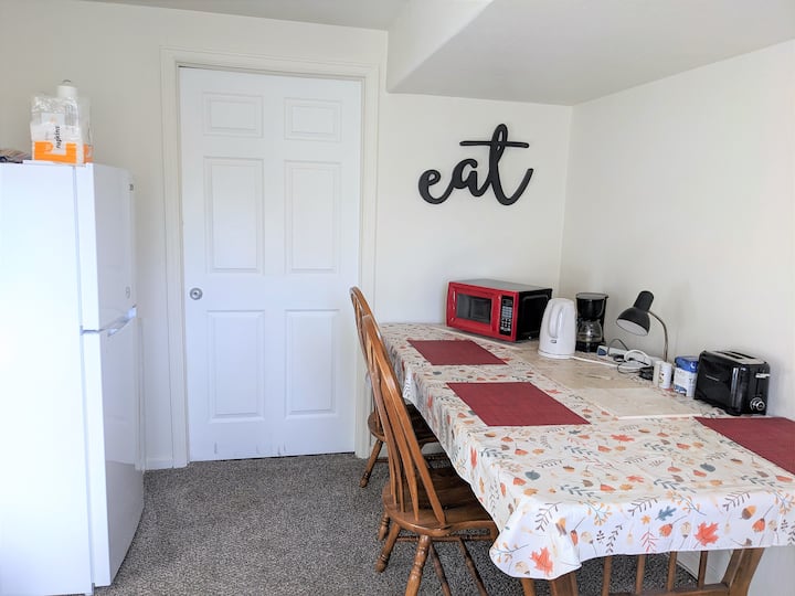 Furnished Private Room In A Specious House (Mv-b2) - Colorado Springs, CO