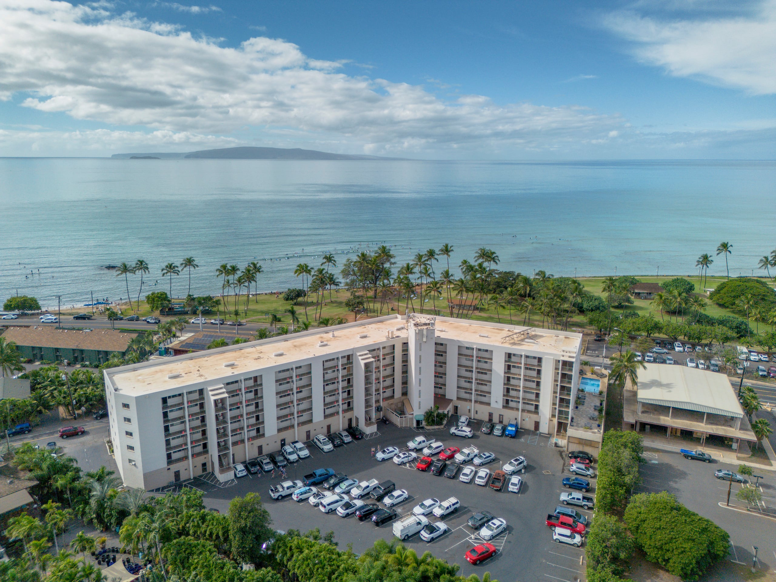 Aloha Love: Ocean View • AC • Beach & Food Nearby - Image 77
