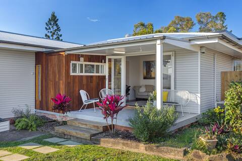 Warm and Cozy Cottage House