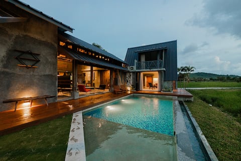 2BR paddy field view villa with private pool