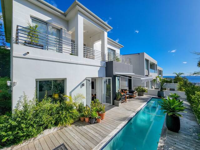 Luxury Villa on Atlantic seaboard gallery image 4
