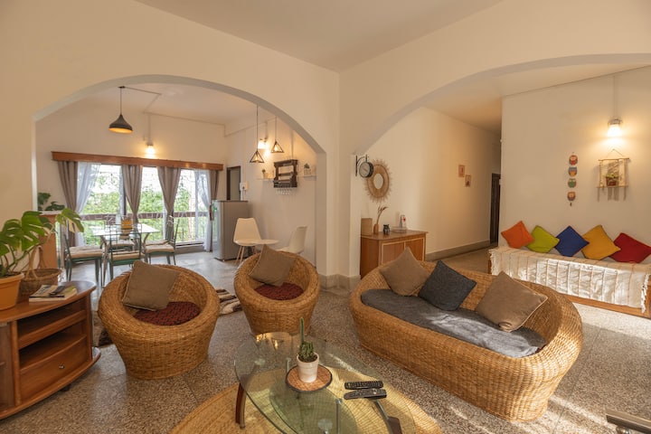 3BHK self service apartment with lawn in Kalimpong