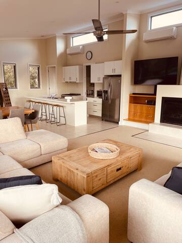 McCrae’s slice of Heaven Reg# STRA0174/24 gallery image 3