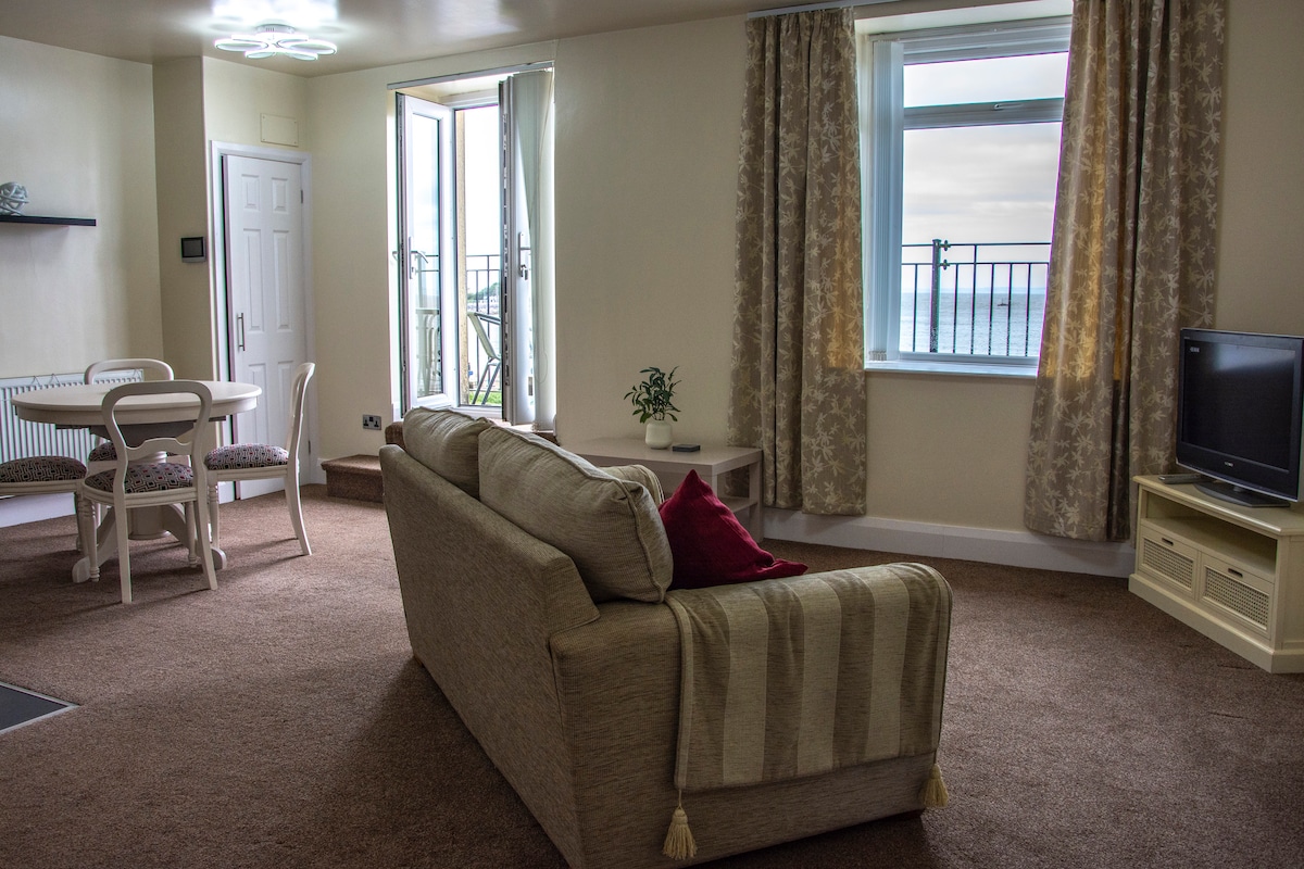 Airbnb performant: Morecambe Central 
Balcony with Sea View à Morecambe