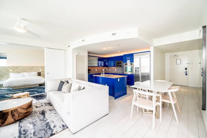 21st Floor w/ Ocean View – Resort Access: 2BR 2BA gallery image 5